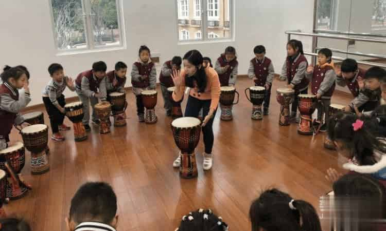 武汉市东西湖区恋湖小学